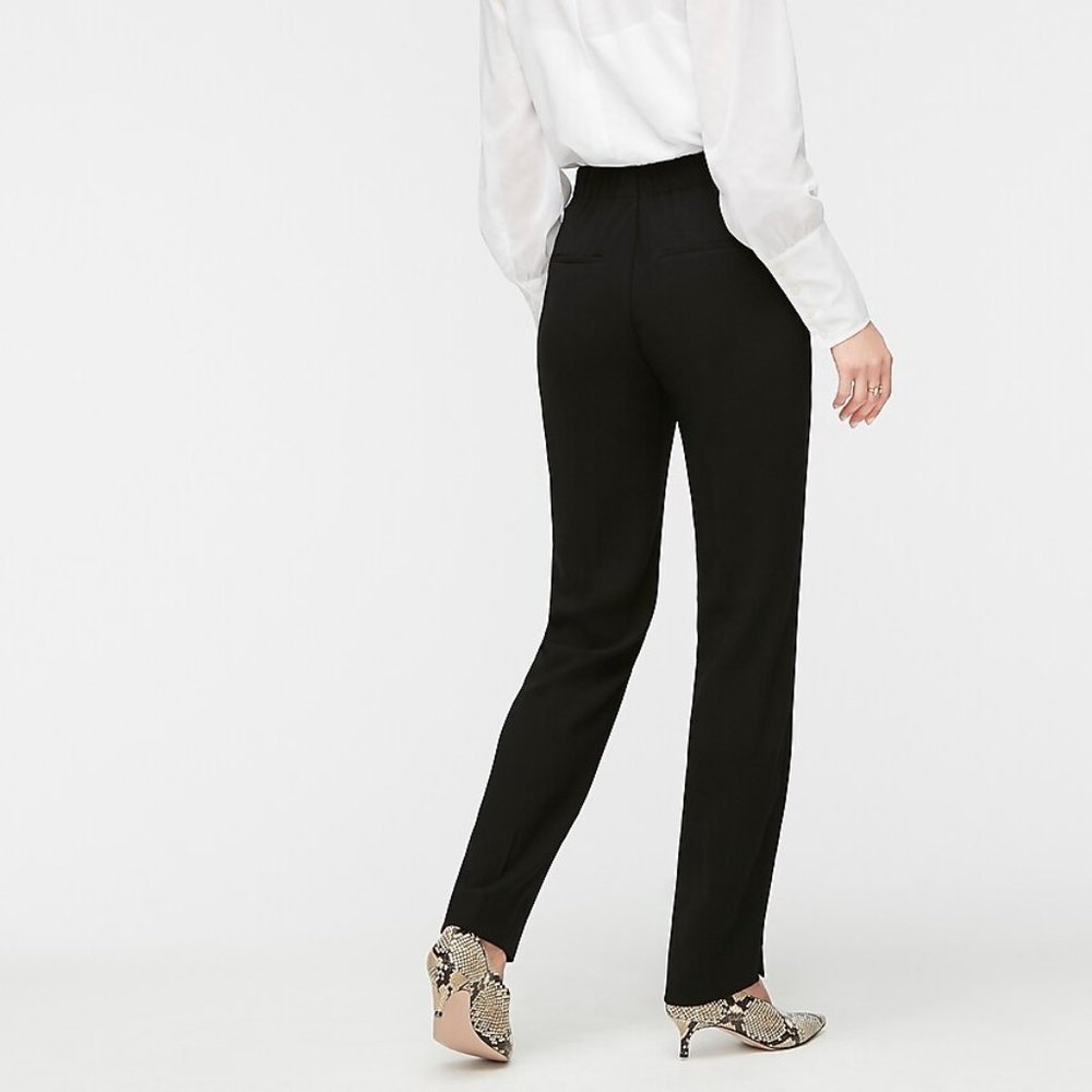 NWOT J. Crew Easy pant in 365 crepe in NAVY